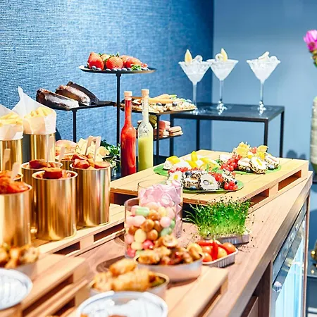 Nyx Hotel Mannheim By Leonardo Hotels-2
